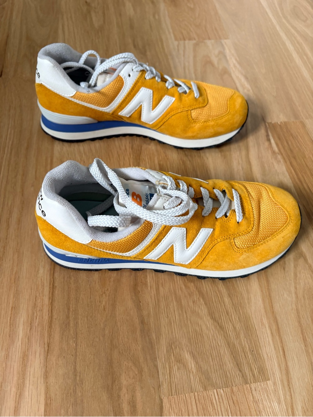NB New Balance men's 8 574 yellow marigold